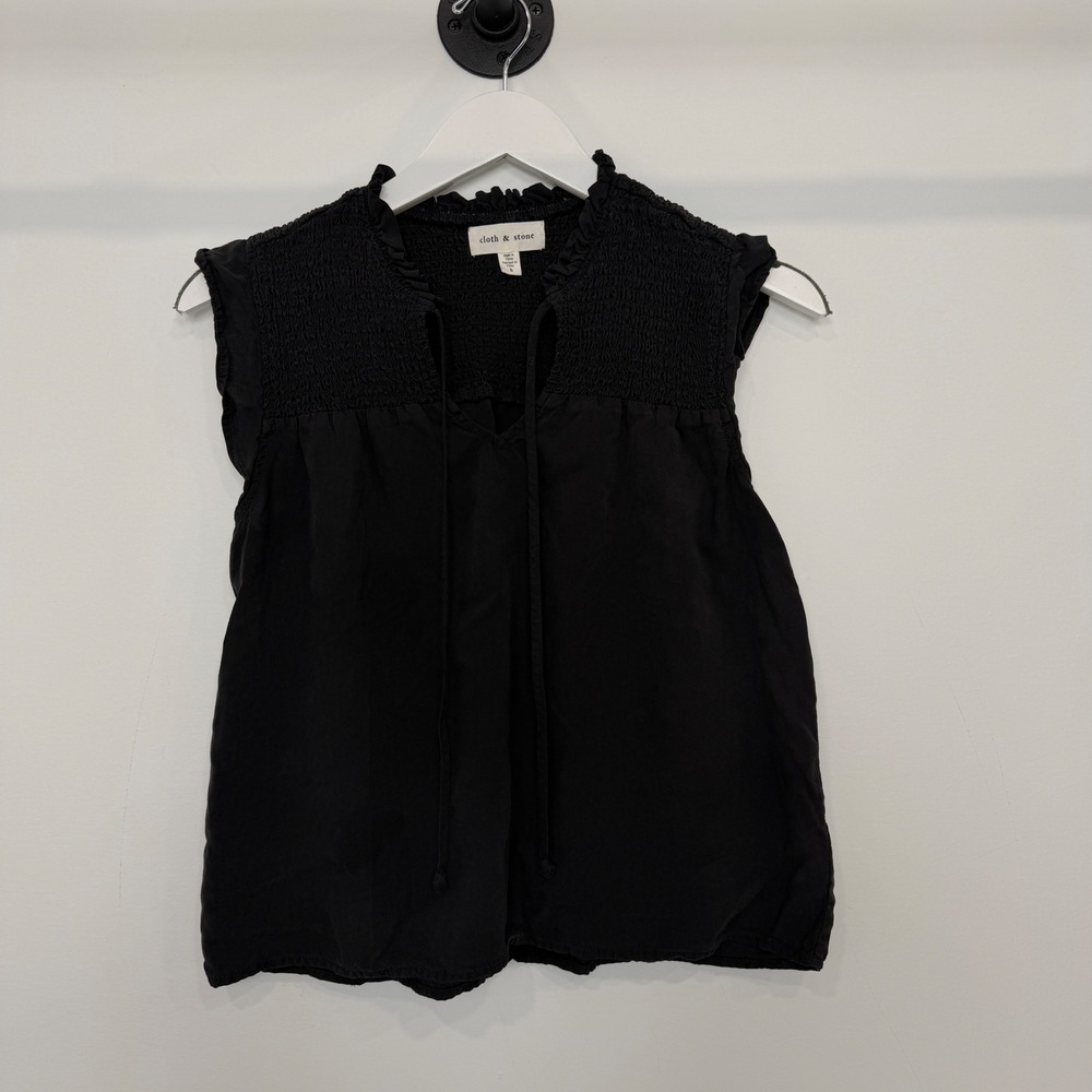 Cloth & Stone Black Smocked Tencel Sleeveless Blouse S Minimalist Lagenlook